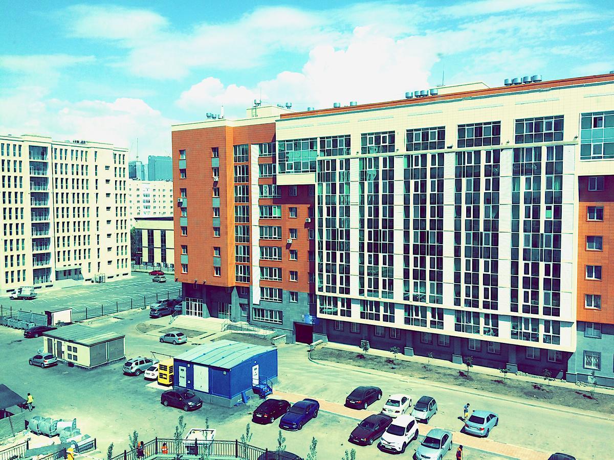 Vesna Apartments In The Center Astana Exterior photo